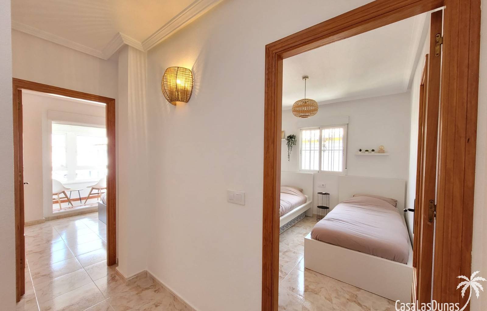 Zu vermieten: Wunderschönes Ferienhaus Casa Mare nur 400 Meter vom Strand entfernt
 Willkommen im Casa Mare – Ihrem Traumhaus in La Marina, El Pinet!