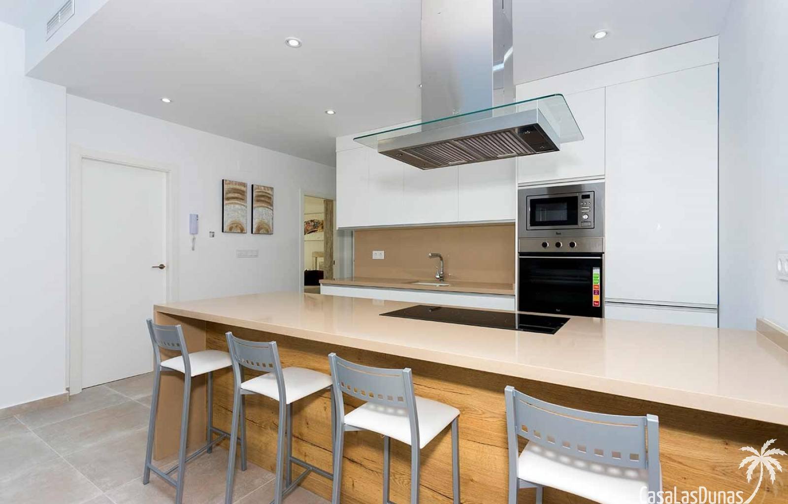  Dieses Projekt ist die ideale Synthese der lebhaften Küste der Costa Blanca mit einem komfortablen und entspannten ländlichen Lebensstil. Diese Entwi