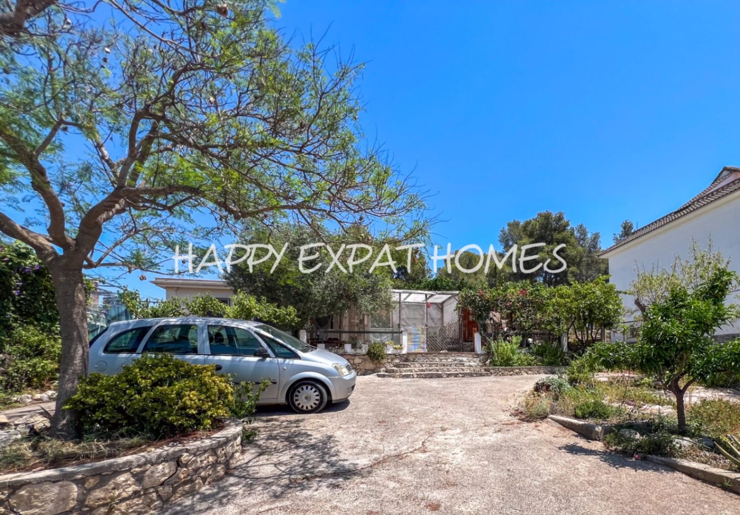 Für ein Paar oder eine alleinstehende Person, die das Leben in der Natur liebt und auf der Suche nach einem ganz besonderen und gemütlichen Ort ist, i