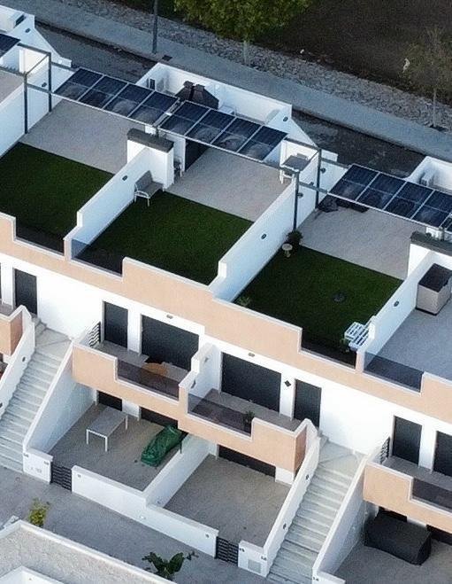 Neubau-Bungalows mit Solarium oder Garten in Pilar de la Horadada
Moderne Wohnanlage an der Costa Blanca Süd
In der charmanten Gemeinde
