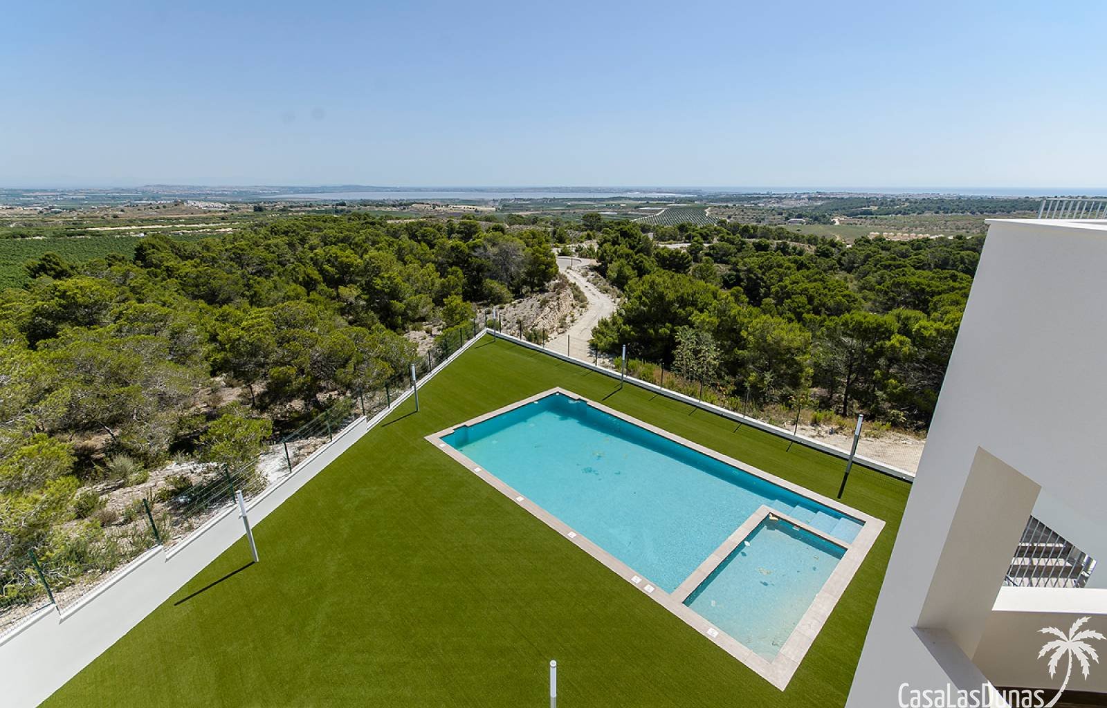 Diese atemberaubenden Villen mit herrlichem Blick auf die Salzseen befinden sich in der wunderschönen Stadt San Miguel de Salinas. Diese Villen verfü