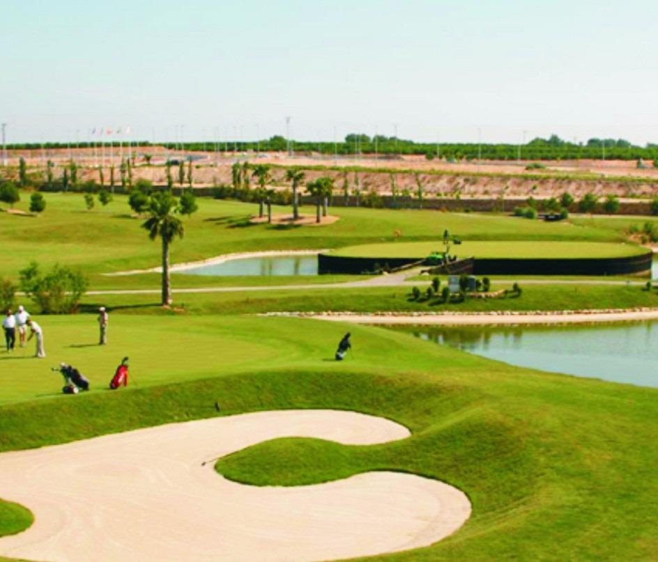 
												Exklusive Neubaubungalows in Pilar de la Horadada - Einzigartiger Stil und privilegierte Lage

Ein einzigartiger Stil, der Ihr neues Zuha