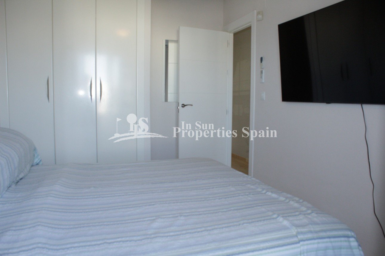 
												Wir freuen uns, zum Verkauf dieser herrlichen 100m2 Süd-West-Ausrichtung Bungalow Buhardilla in der sehr begehrten Urbanisation von Pau-8