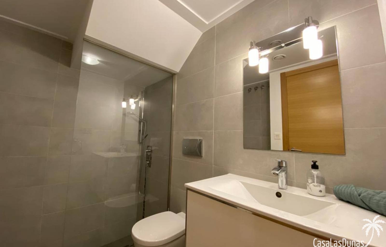 Das Ferienhaus Varudi ist ein hervorragender Ausgangspunkt für einen unvergesslichen Urlaub im sonnigen Torrevieja. Dieses geräumige und gepflegte An