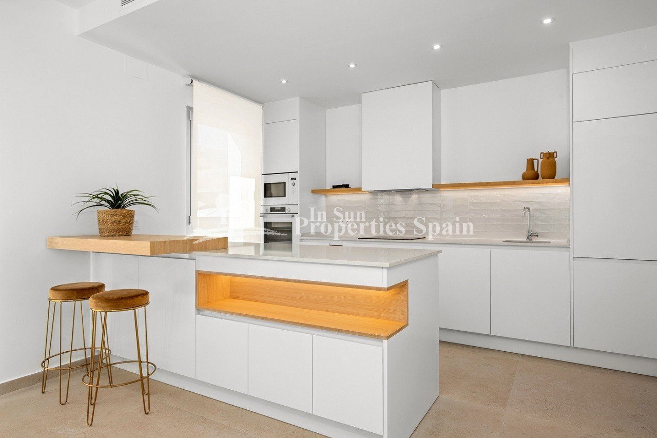 
												NEUBAU VILLEN IN BENIJOFAR Neubau einer Wohnanlage mit Villen in Benijofar. Neubau Villen im modernen Stil mit offener Küche und Wohnbere