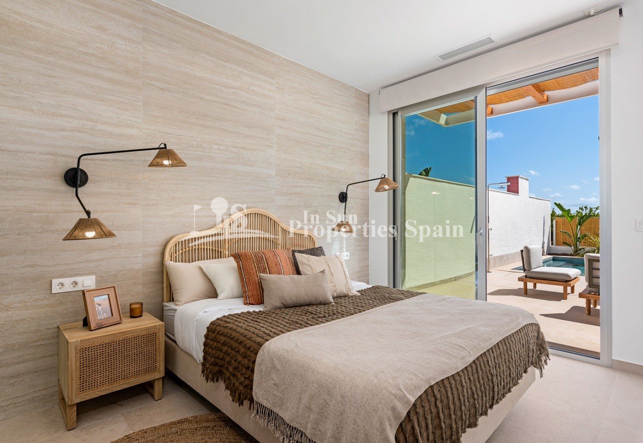 
												NEUBAU VILLEN IN BENIJOFAR Neubau einer Wohnanlage mit Villen in Benijofar. Neubau Villen im modernen Stil mit offener Küche und Wohnbere