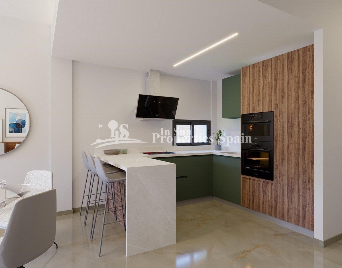 NEU GEBAUTE VILLEN IN ALGORFA, LA FINCA GOLF RESORT - gebaut auf einer Ebene!
Diese wunderbare 103m2 Villa auf einer Ebene gebaut hat ei