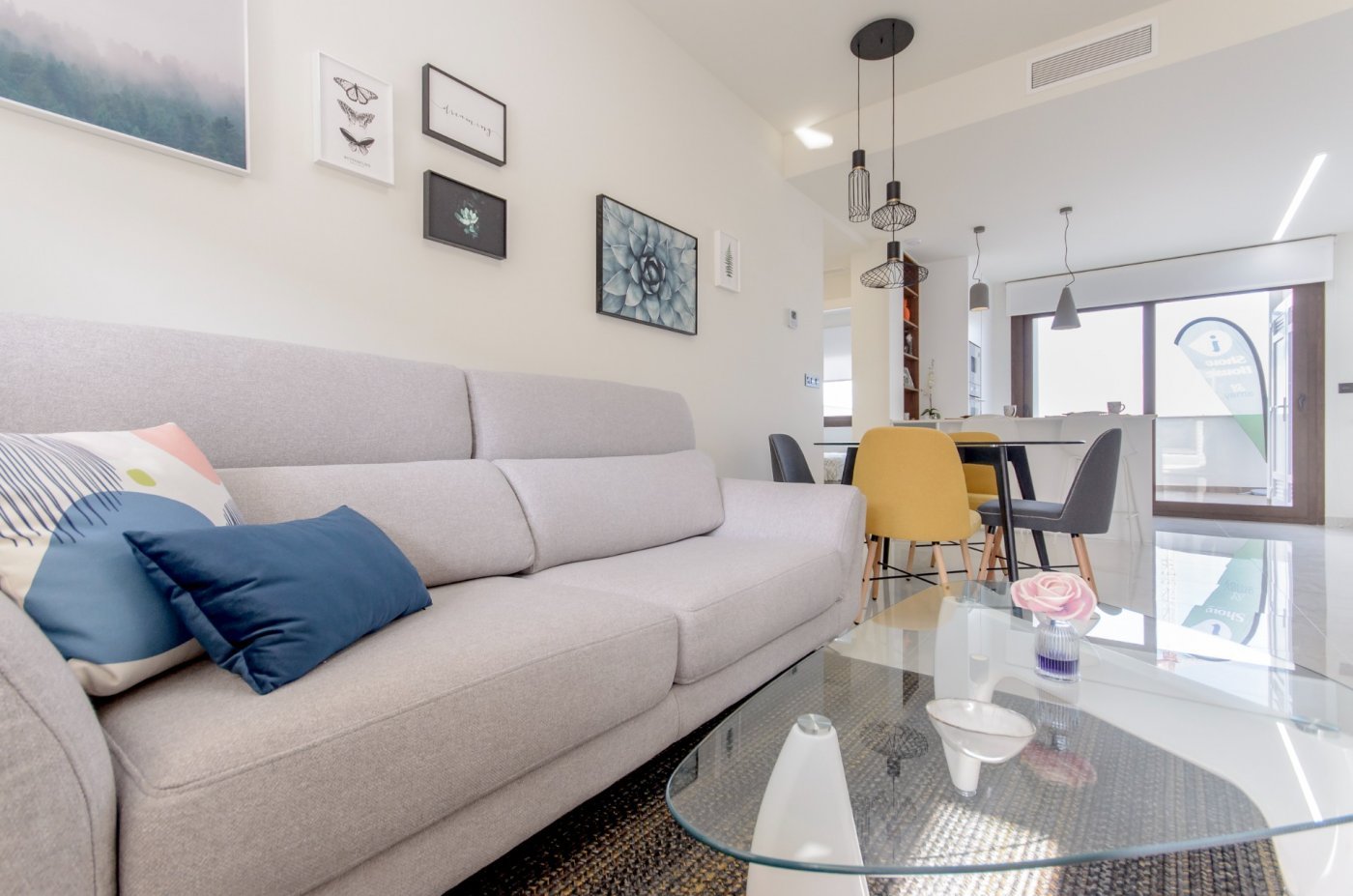 „Bezugsfertige“ stilvolle 63 m² große Erdgeschosswohnung in Los Balcones, Torrevieja, mit 2 Schlafzimmern, 2 Badezimmern und einer 33 m²