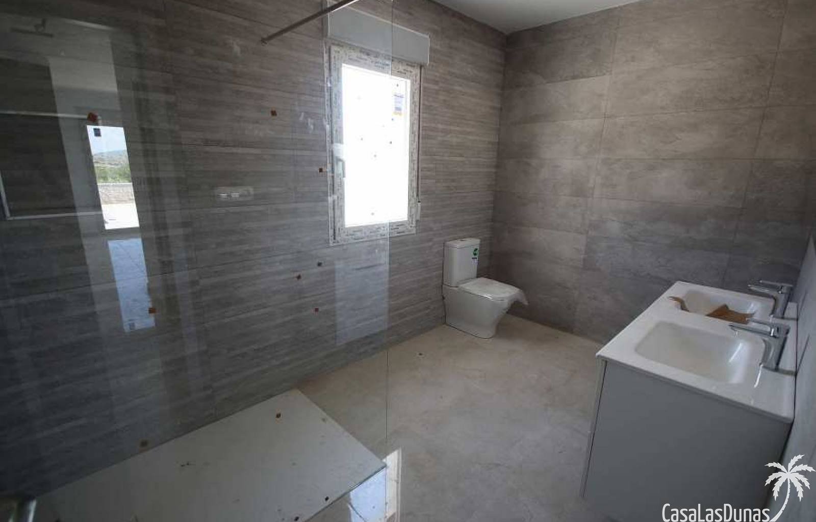  Bauen Sie Ihre eigene Traumvilla in Pinoso ! Es besteht die Möglichkeit, zwischen einem traditionellen Baustil und einem modernen Stil zu wählen. Das