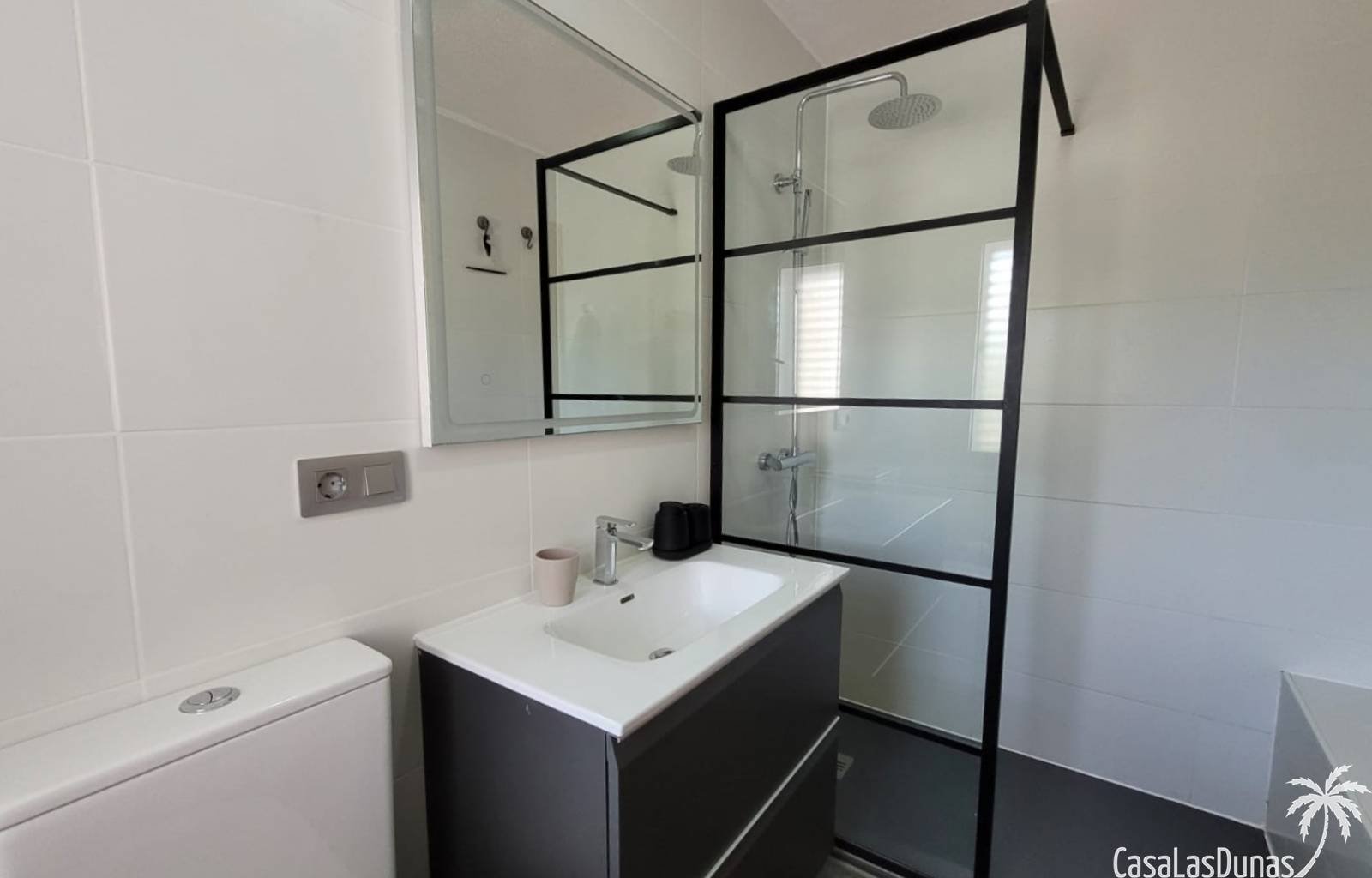 Dieses wunderschön renovierte Haus bietet die ideale Unterkunft für einen unvergesslichen Urlaub mit Familie oder Freunden. Das Haus erstreckt sich ü