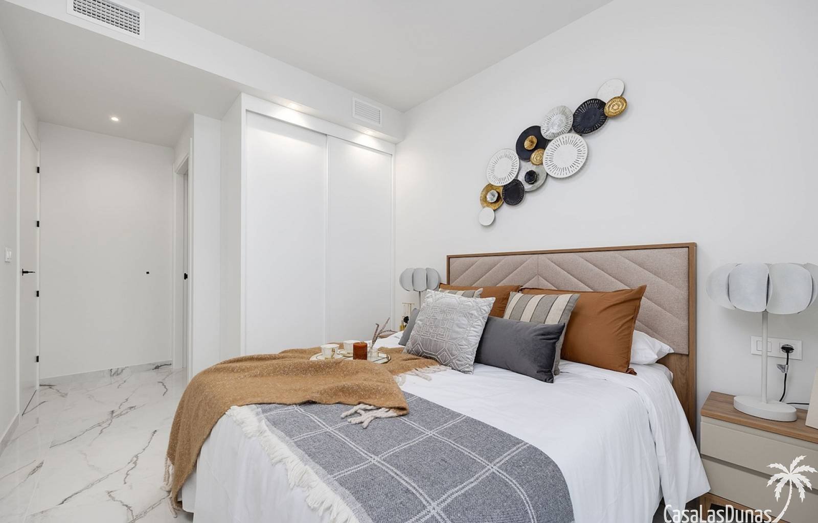 Im sonnigen Torrevieja, nahe der Küste, finden Sie diese modernen, neuen Apartments, die Komfort und Stil vereinen. Jedes Apartment verfügt über ein