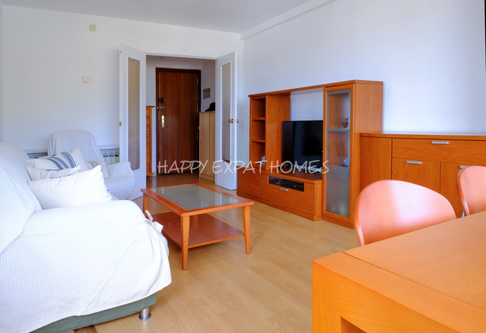 Wohnung zu verkaufen in Sitges – Aiguadolç
Jeder, der zum ersten Mal hereinkommt, ist von den atemberaubenden Ausblicken sprachlos.
Diese helle und ko