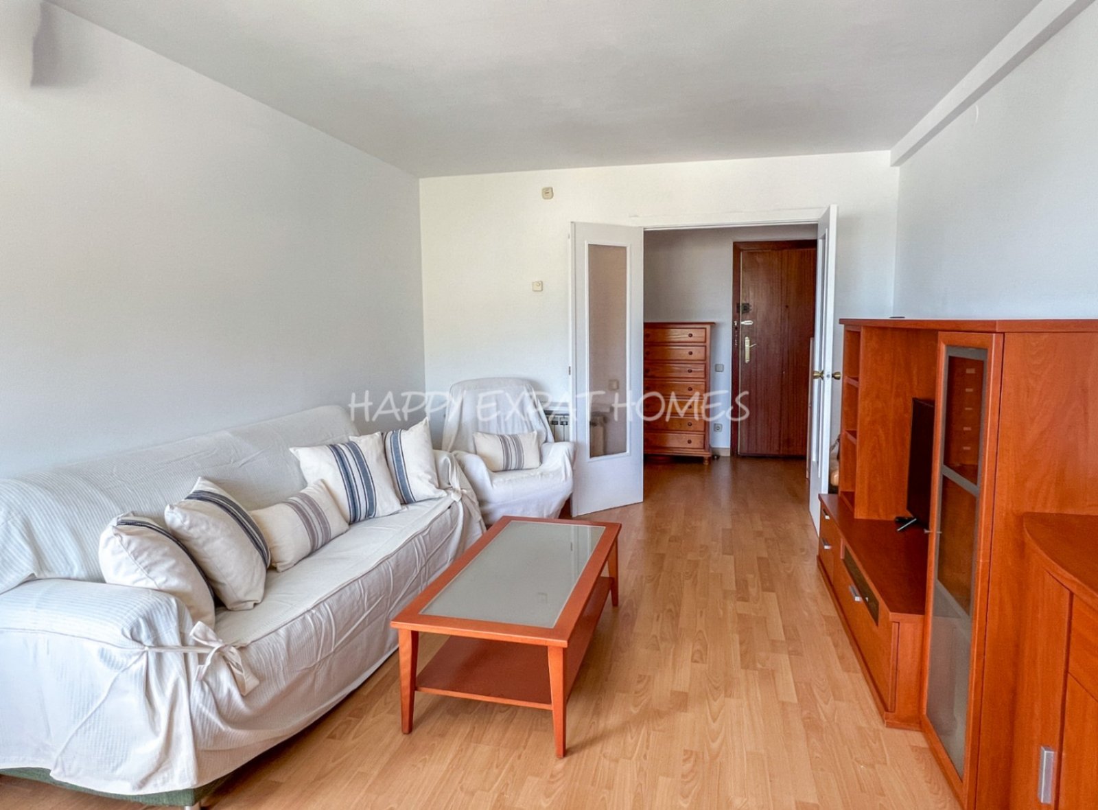 Wohnung zu verkaufen in Sitges – Aiguadolç
Jeder, der zum ersten Mal hereinkommt, ist von den atemberaubenden Ausblicken sprachlos.
Diese helle und ko