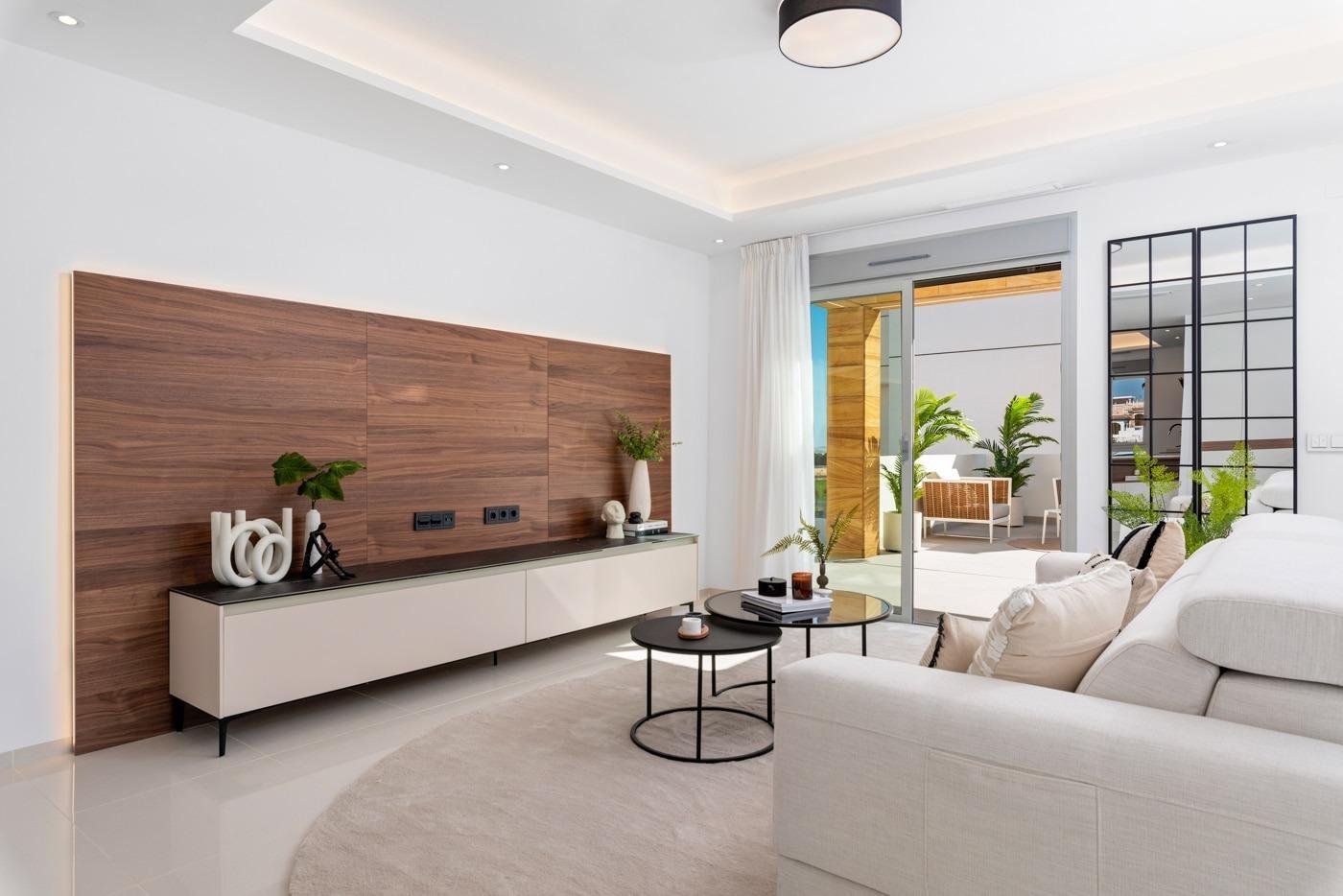 Moderne Luxusvilla mit freiem Blick in Ciudad Quesada, Costa Blanca
Zeitgenössisches Design mit mediterranem Flair
Entdecken Sie diese e