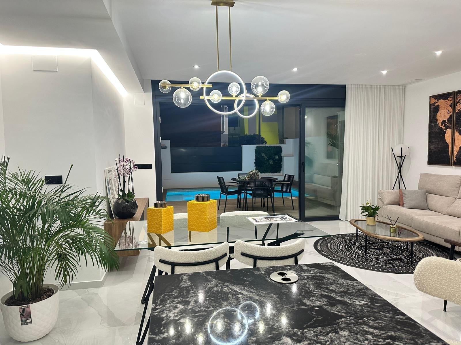 Moderne Neubau-Villen zum Verkauf in San Pedro del Pinatar – in der Nähe des Strandes und des Stadtzentrums
Exklusives Wohnprojekt an de