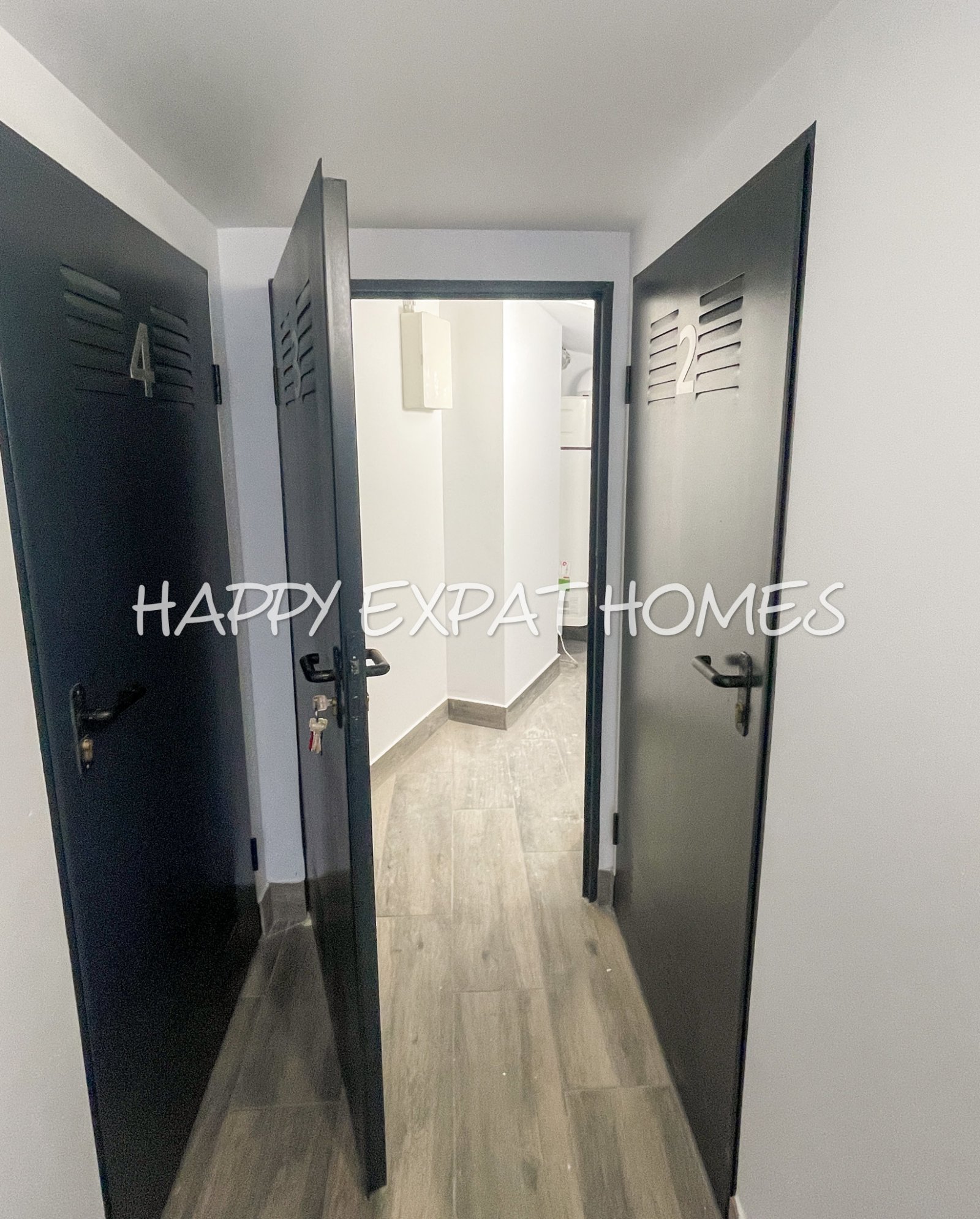 Verfügbar für langfristig, 3-Zimmer-Wohnung im Zentrum von Vilanova i la Geltrú, neu gebaut.
Wir haben die ideale Option, die Sie suchen, mit einem En