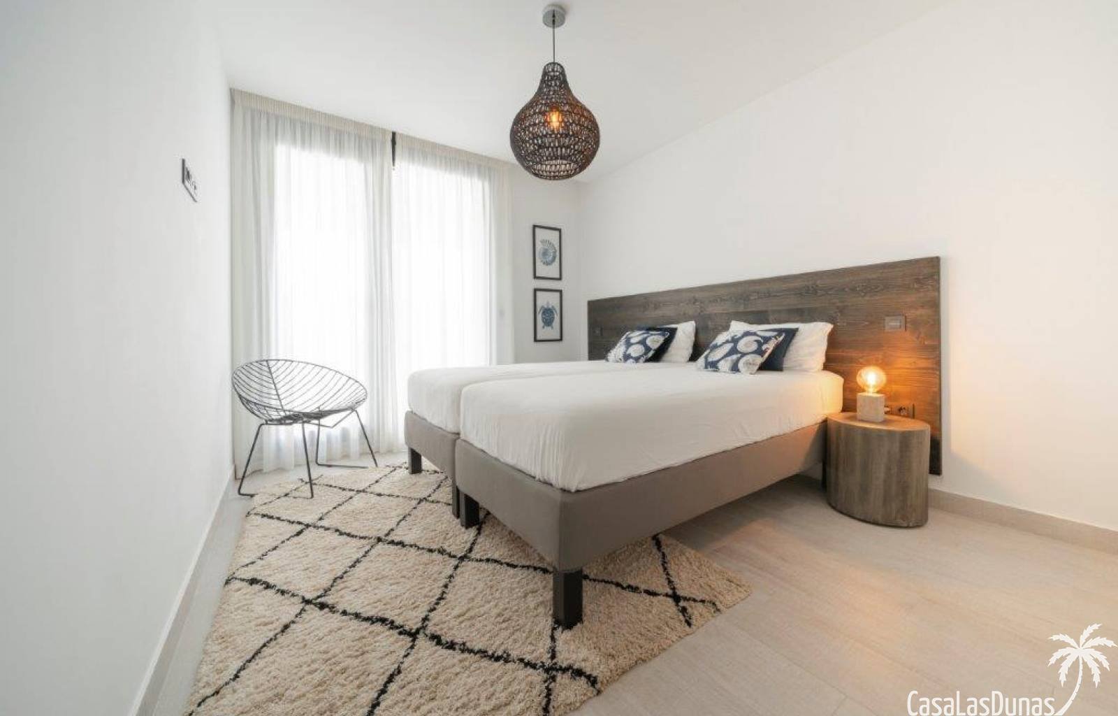 VILLA SUNRISE bietet ein unvergleichliches Urlaubserlebnis für diejenigen, die Luxus und Komfort in einer idyllischen Umgebung suchen. An der wunders