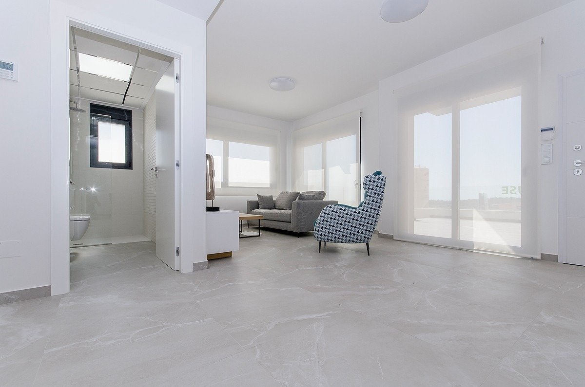 NEUBAU BUNGALOWS IN SAN MIGUEL DE SALINAS 
 Neubau einer Wohnanlage mit unabhängigen Villen und Design-Bungalows in Ciudad de las Comuni