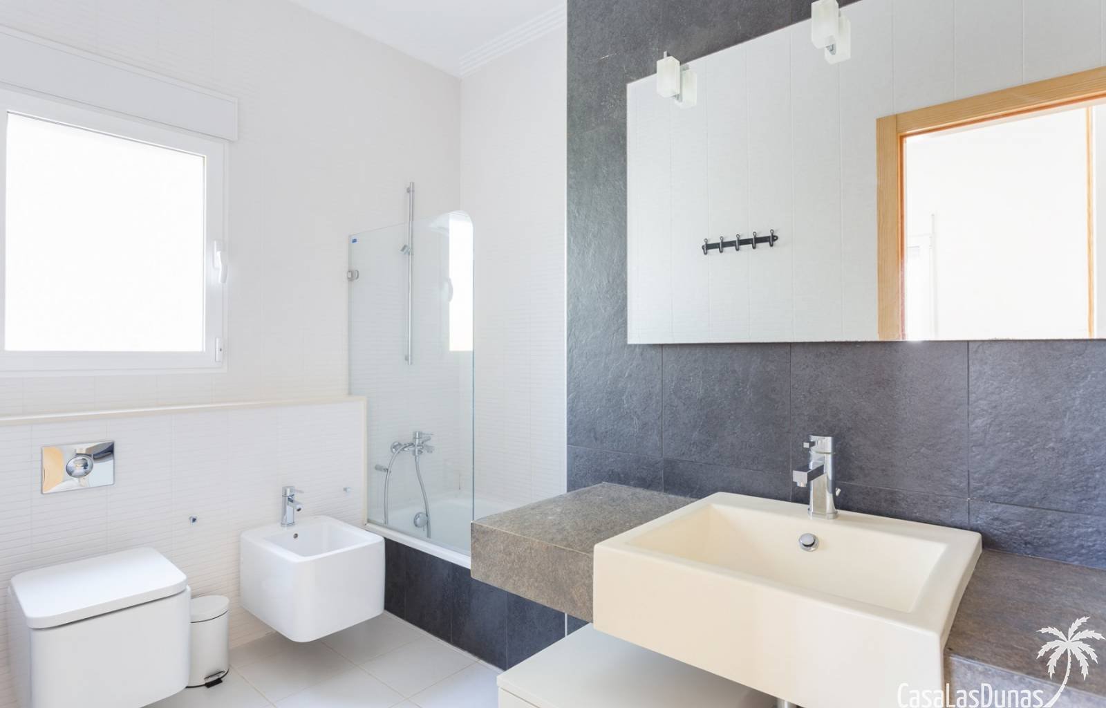  Diese wunderschöne Villa liegt auf der Südseite des Berges La Sella und ist ideal für diejenigen, die einen erholsamen und ruhigen Urlaub verbringen 