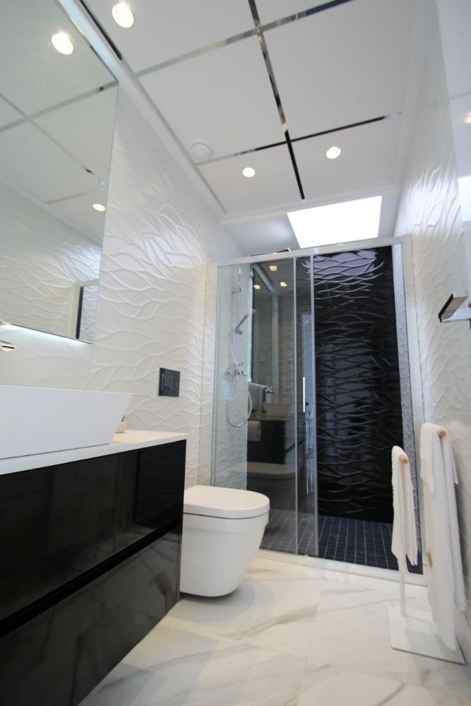 NEUBAU EINER VILLENANLAGE IN SAN MIGUEL DE SALINAS
 
 Neubau Villa mit 3 Schlafzimmern und 3 Bädern, offene Küche mit Wohn-Esszimmer.