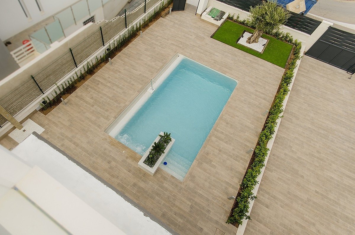 NEU GEBAUTE VILLA IN PLAYA HONDA
 
 Villa mit Keller, Garage, privatem Pool und Solarium, komplett fertig und bezugsfertig.
 
 Das Hotel