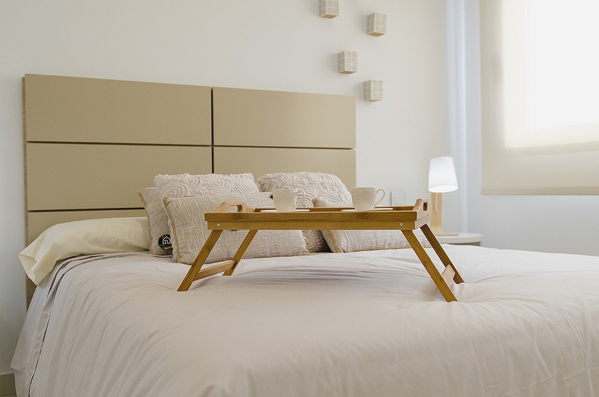 
												WONDERFUL NEW BUILD VILLA IN CAMPOAMOR, ORIHUELA COSTA nur 150m vom Meer entfernt.
Diese 157m2 Villa besteht aus 4 Doppelschlafzimmern (E