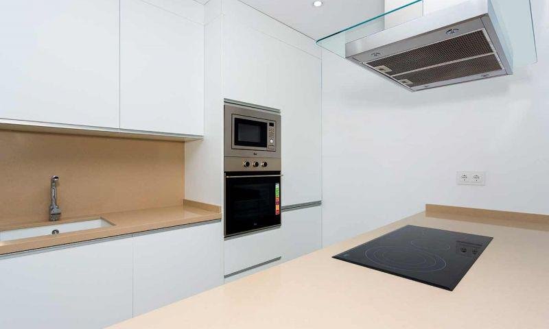 
												HERRLICHE FREISTEHENDE VILLA IN DAYA NUEVA.
 
Diese 106m2 freistehende Villa besteht aus 3 Schlafzimmern, 2 Bädern, einem privaten Pool u