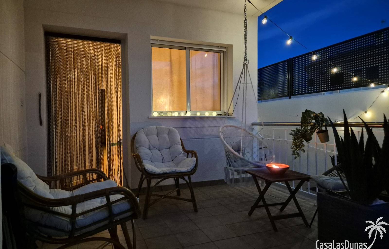 Willkommen im Casa Bajo el Sol! Dieses schöne Haus ist ein idealer Urlaubsort für alle, die Komfort und Bequemlichkeit suchen. Charmantes Einfamilien