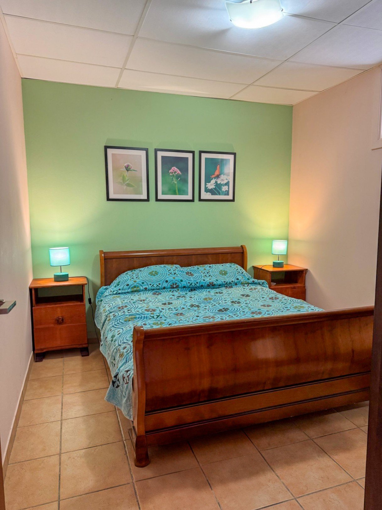 Geräumige Villa mit Gästeapartment und Pool in Olivella – CAN SURIA (Sitges Hills)
Dieses große Haus mit 475 m² befindet sich in der ruhigen Urbanisat