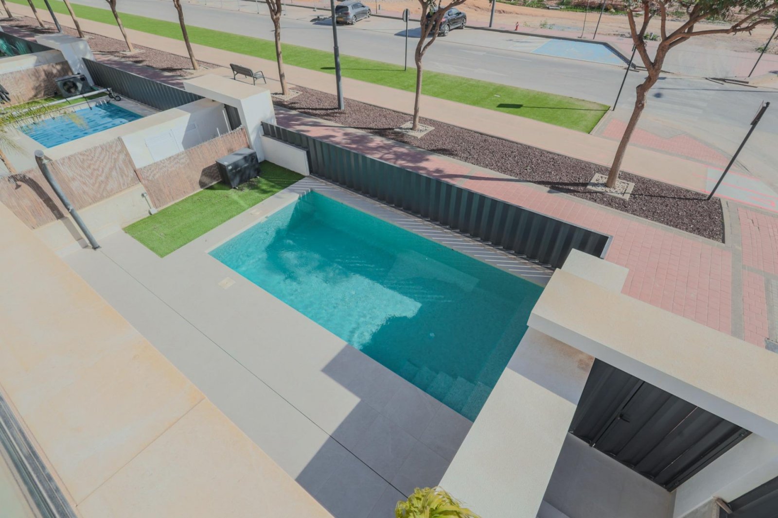 Luxuriöse Neubau-Villen im Santa Rosalía Lake and Life Resort, Murcia
Exklusive Villen in einer erstklassigen Wohnanlage
Entdecken Sie d