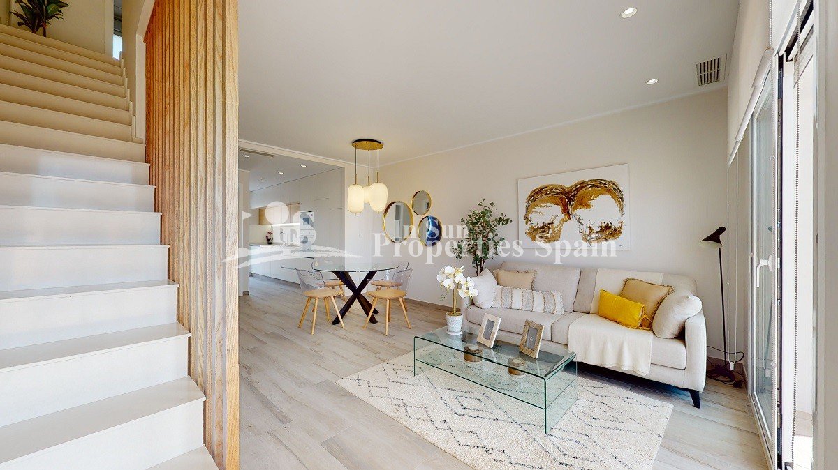 Exklusive neue Wohnanlage in Pilar de la Horadada, Costa Blanca - nur 2 km vom Strand entfernt!
Entdecken Sie diese neue Wohnanlage in P