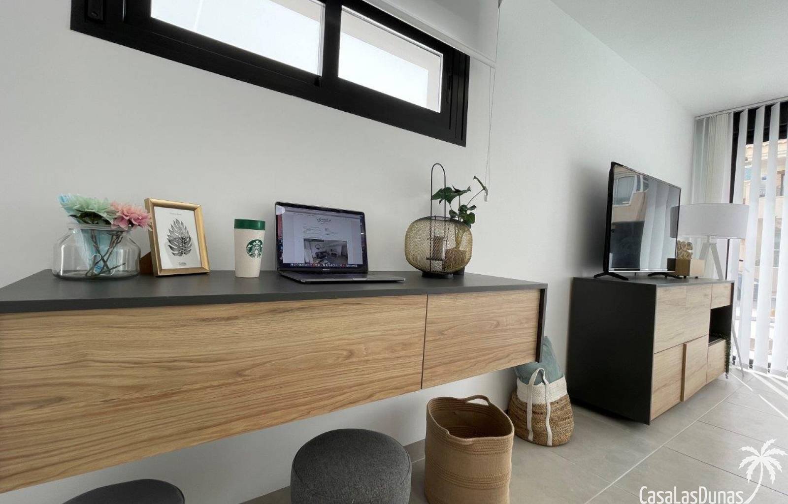 Suchen Sie eine moderne Doppelhaushälfte mit privatem Pool und Dachterrasse? Suchen Sie also nicht weiter! In San Javier werden wunderschöne Villen g