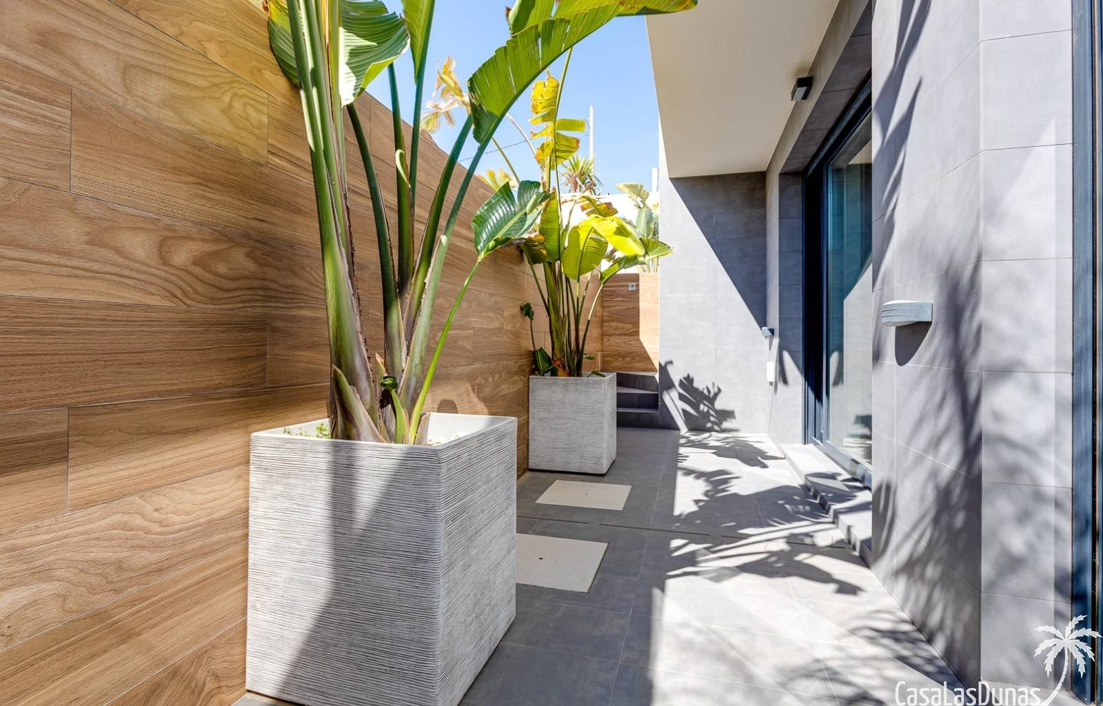 Im besten Teil der Stadt Torrevieja; In La Mata gibt es zwei Luxusvillen mit 4 Schlafzimmern und 3 Bädern. Natürlich ausgestattet mit einem privaten