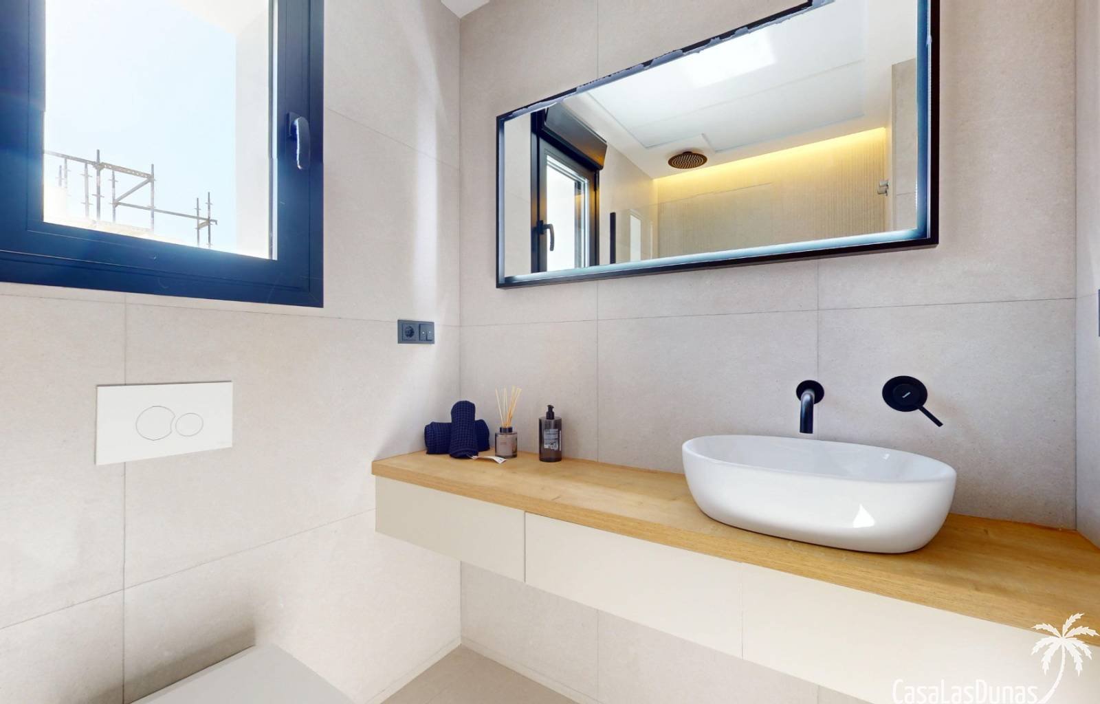 Im sonnenverwöhnten Polop an der Costa Blanca entstehen 6 wunderschöne Villen mit privaten Pools. Die Häuser befinden sich in einer sehr schönen Lage