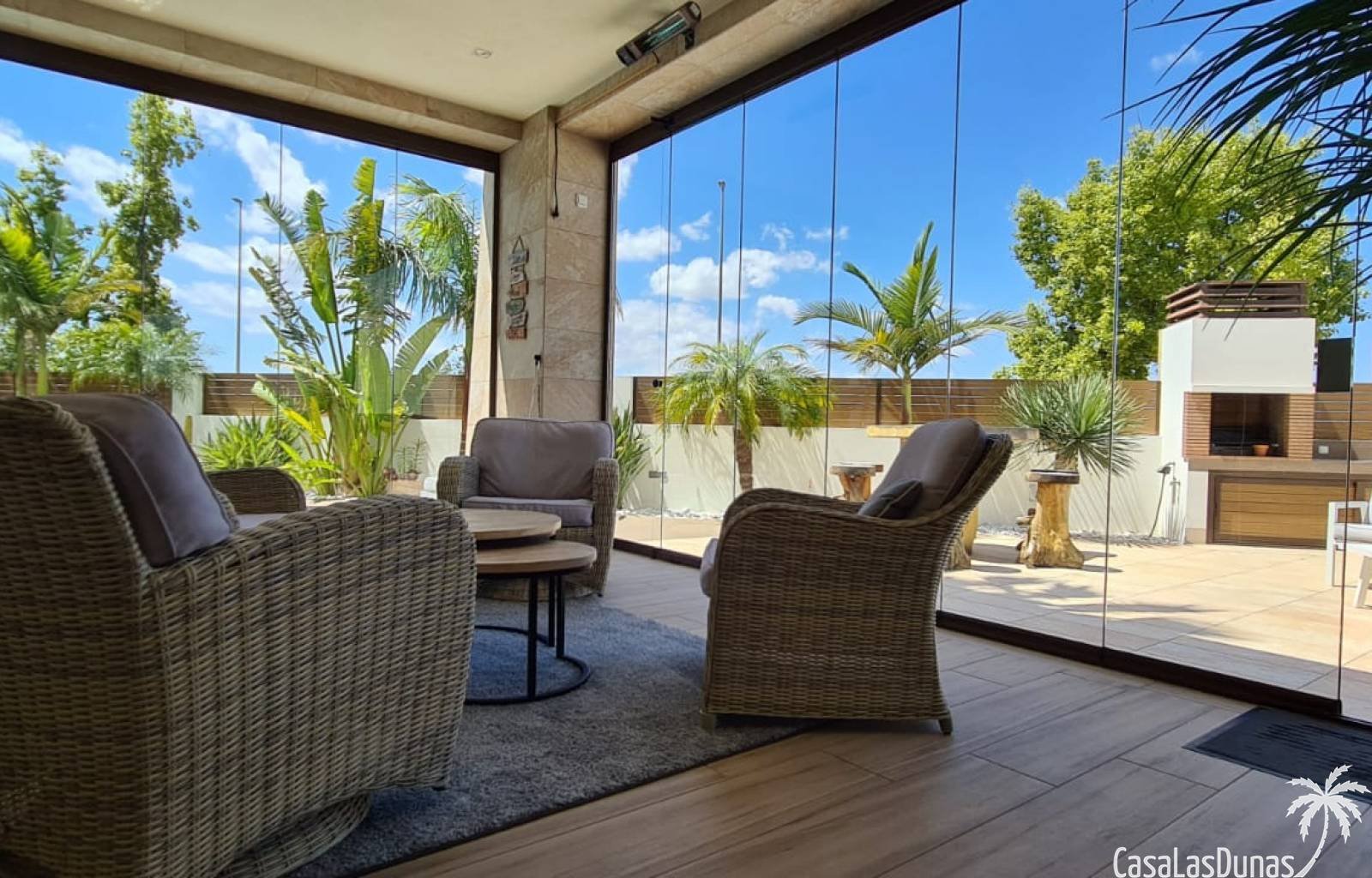 !!Modernes neues Haus zum Weiterverkauf!! Der Vorteil hierbei ist, dass Sie ein relativ neues Haus kaufen, das bereits schlüsselfertig ist und das Si