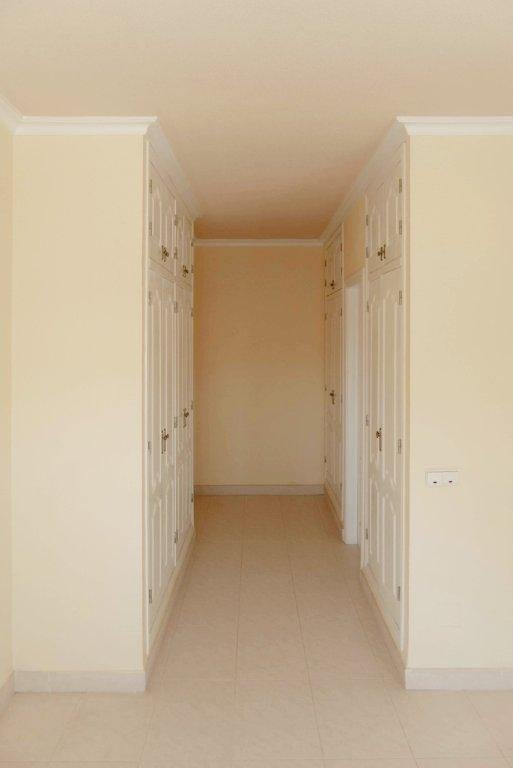 LUXUSVILLA MIT PRIVATEM PIER IN LA MANGA - nur wenige Meter vom Strand entfernt!
 
Zwischen zwei Meeren, dem Mar Menor und dem Mittelmeer