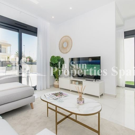 NEUBAU LUXUS-VILLA IN VISTABELLA GOLF RESORT -  - SONDERANGEBOT NUR FÜR BEGRENZTE ZEIT!
*** BELEUCHTUNG + DUSCHWÄNDE + GERÄTEPAKET KOSTEN