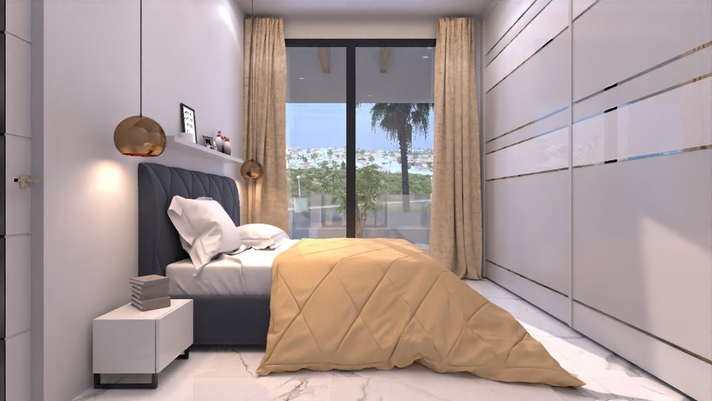 EXKLUSIVE VILLA in ROJALES, nur 50m vom Golfplatz La Marquesa entfernt, mit herrlichem Ausblick!
Diese Villa verfügt über ein Grundstück