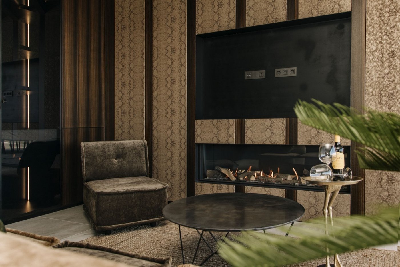 FANTASTISCHE EXKLUSIVE VILLA IN ROJALES MIT PRIVATEM POOL UND GARTEN mit Meerblick.
Diese Villa mit einzigartigem und exklusivem Design