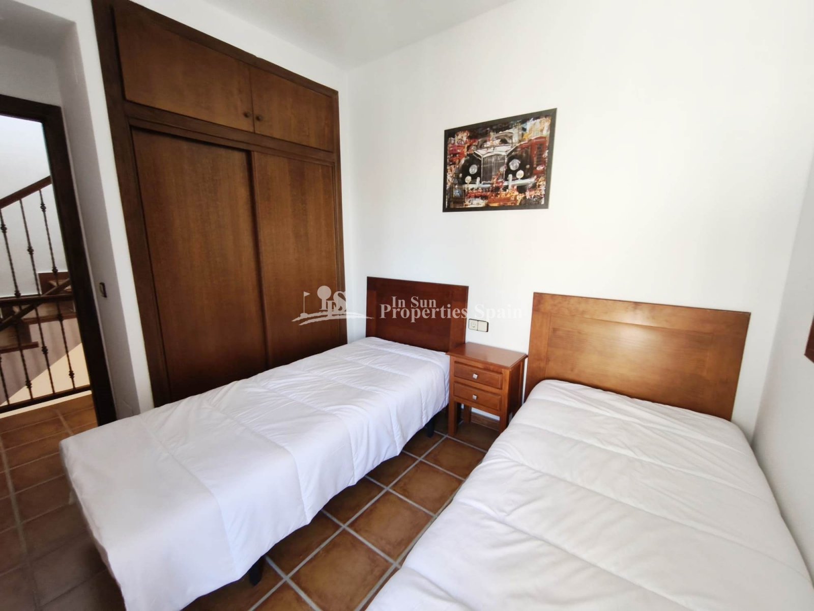 
												Wunderschöne, nach Süden ausgerichtete Doppelhaushälfte in La Finca Golf, Algorfa.

Wir freuen uns, Ihnen diese bezugsfertige 100 m² groß