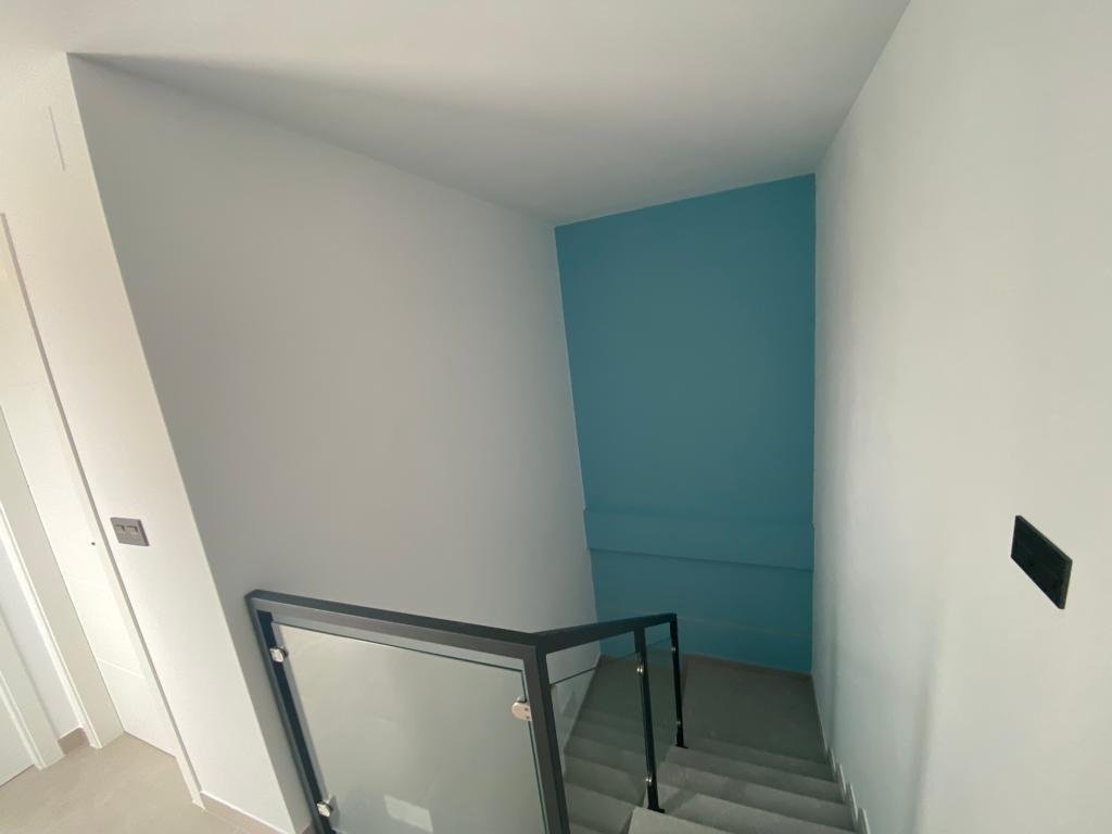 
												Neubauvillen mit privatem Pool in Los Alcázares, Costa Cálida

Exklusive moderne Villen nur 700 Meter vom Meer entfernt
Entdecken Sie die