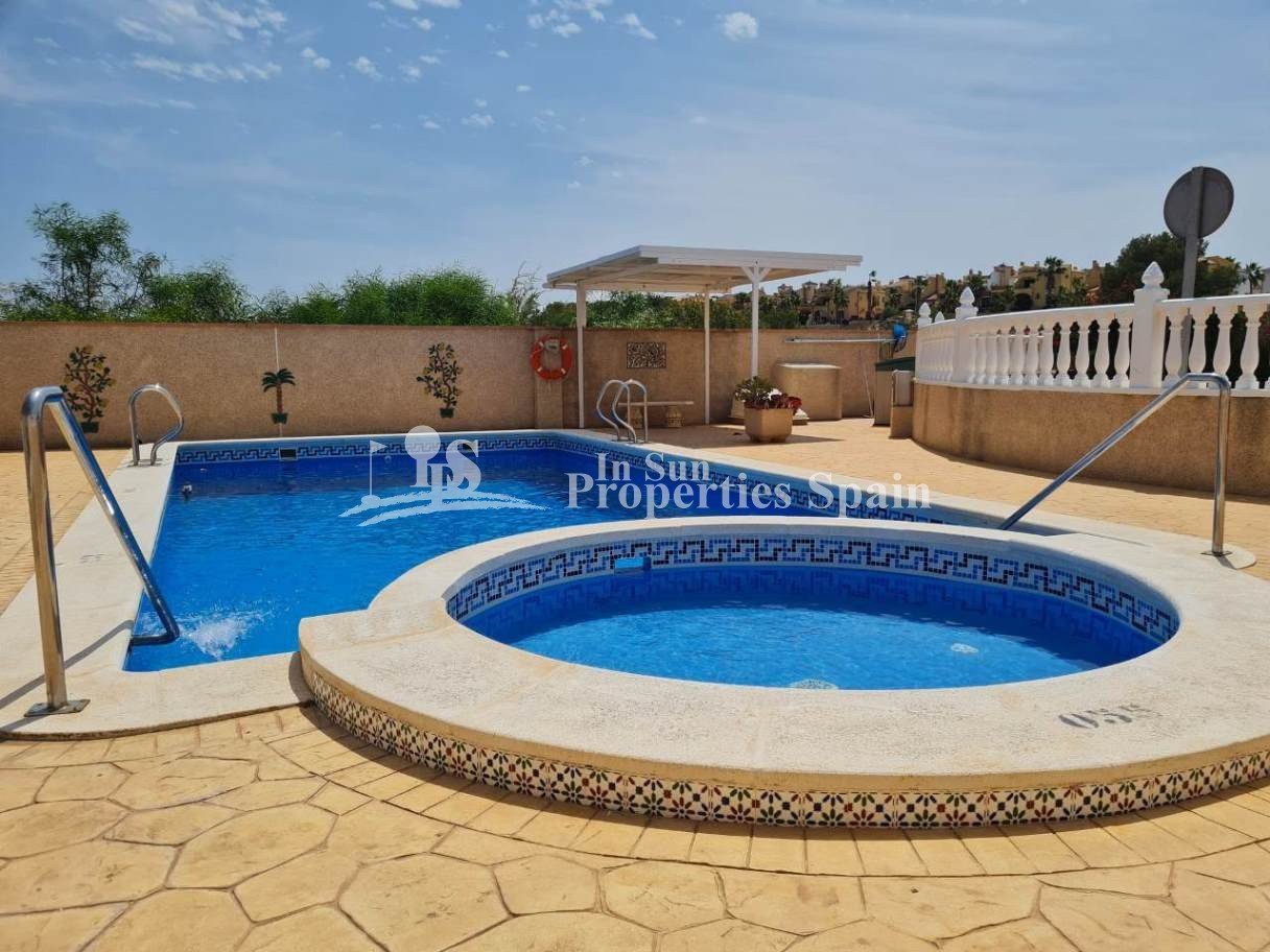 
												Charmante freistehende Villa mit 3 Schlafzimmern in Montemar, Algorfa – in der Nähe von La Finca Golf

Diese reizvolle, 84 m² große freis
