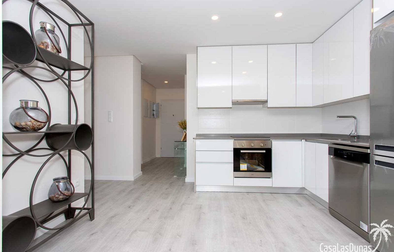  Dieses Neubauprojekt befindet sich im beliebten Orihuela Costa. In der Anlage stehen Wohnungen in verschiedenen Ausführungen zur Verfügung. Dieses Mo