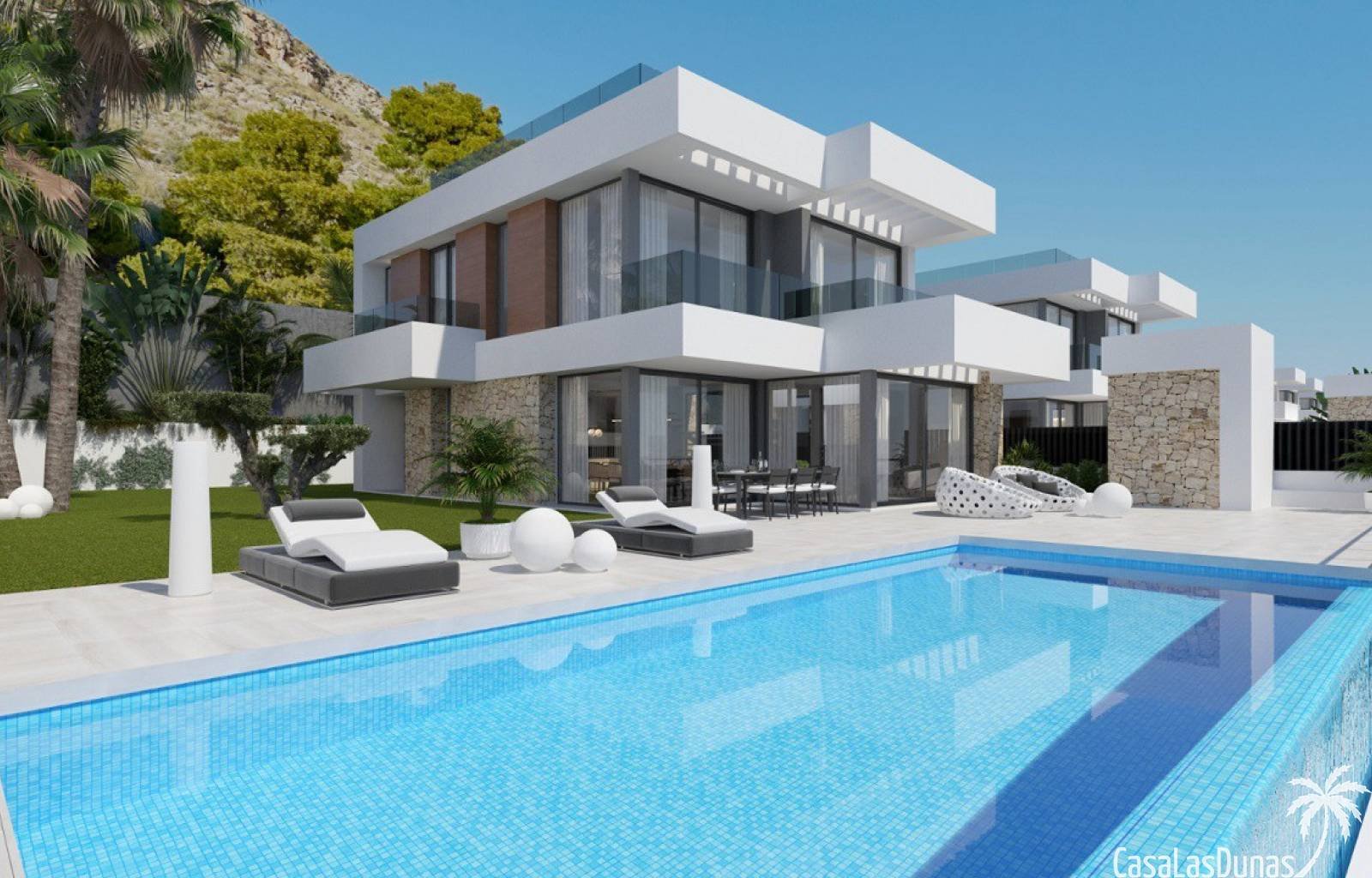 Benidorm:  Diese wunderschöne Luxusvilla liegt in Benidorm, nur wenige Schritte vom Strand und einem Naturpark entfernt, wo Sie den außergewöhnlichen Meerblick  