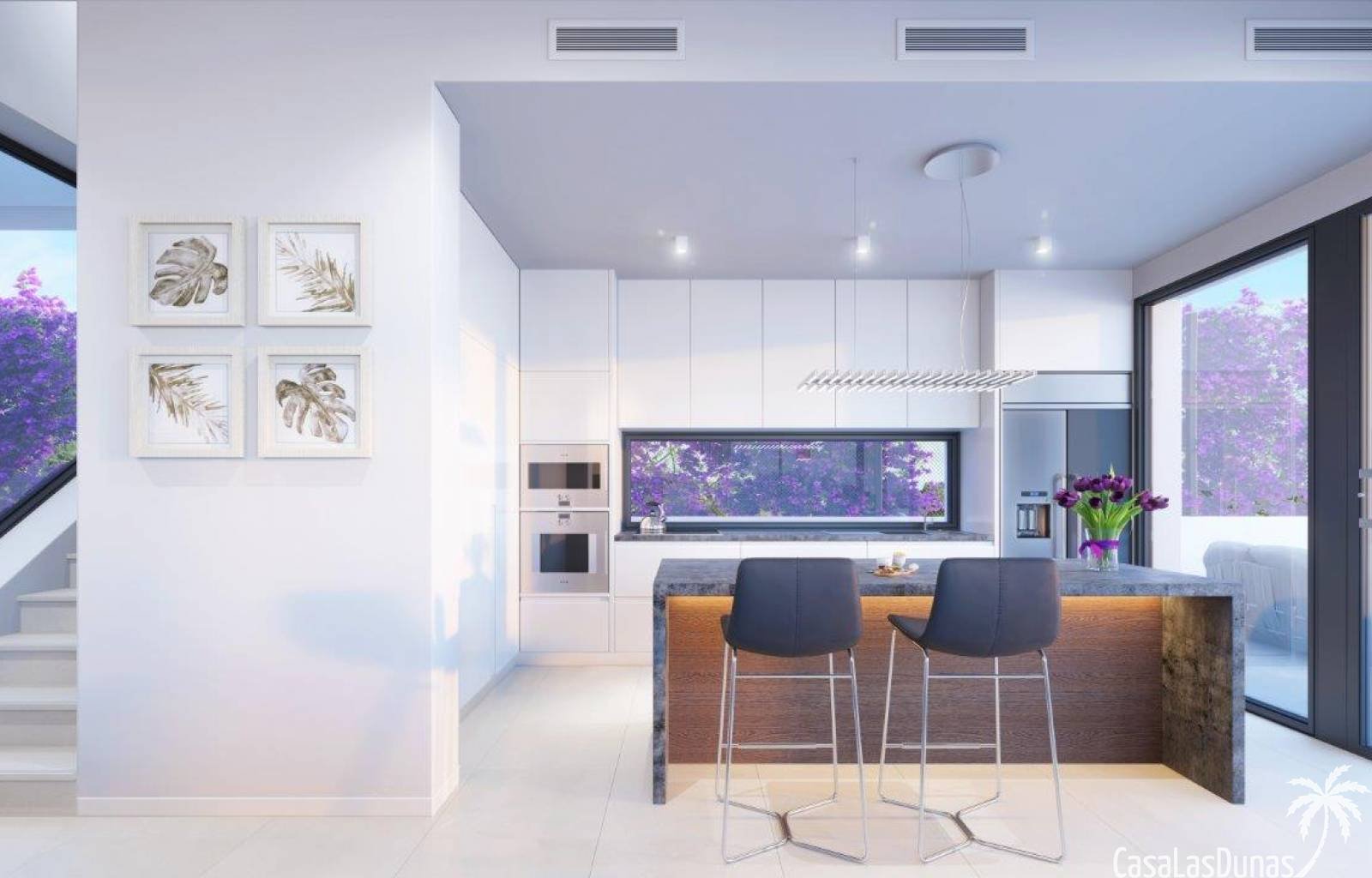  Diese schöne Villa hat ein schönes Grundstück, einen privaten Swimmingpool und eine schöne Aussicht. Auf dem Grundstück finden Sie einen Doppelparkpl