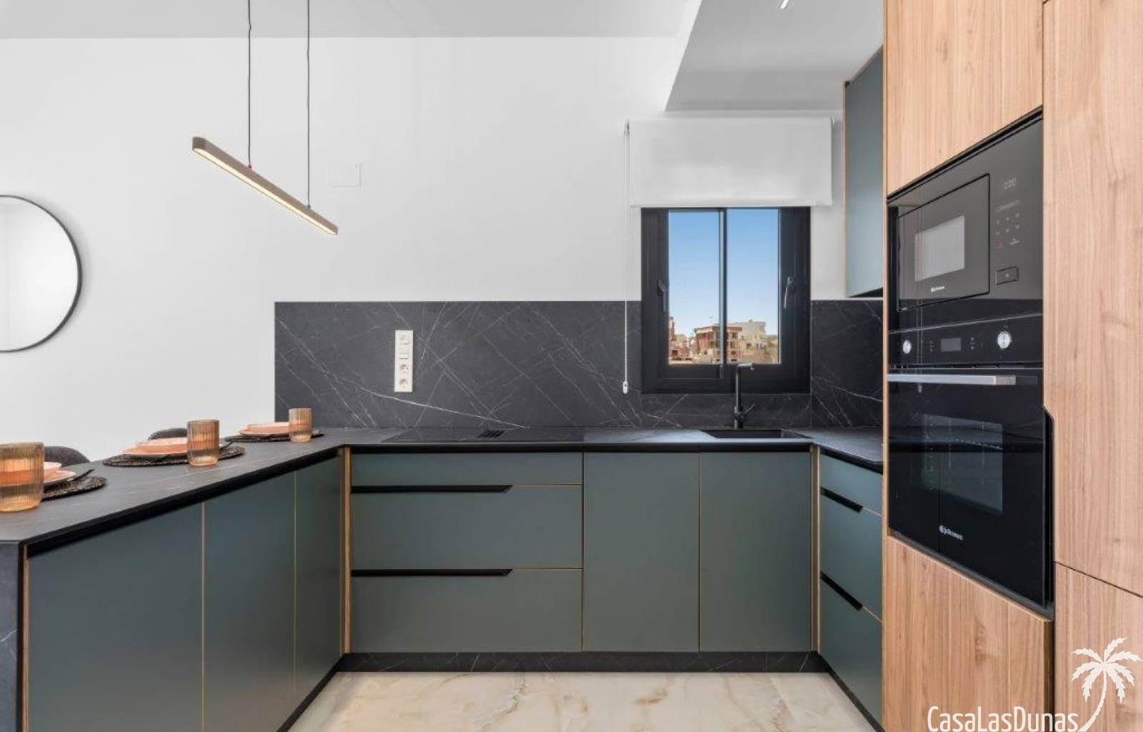 Diese wunderschönen Villen sind mit drei oder vier Schlafzimmern und zwei oder drei Badezimmern erhältlich. Die Sea Villas sind auf großen Privatgrun