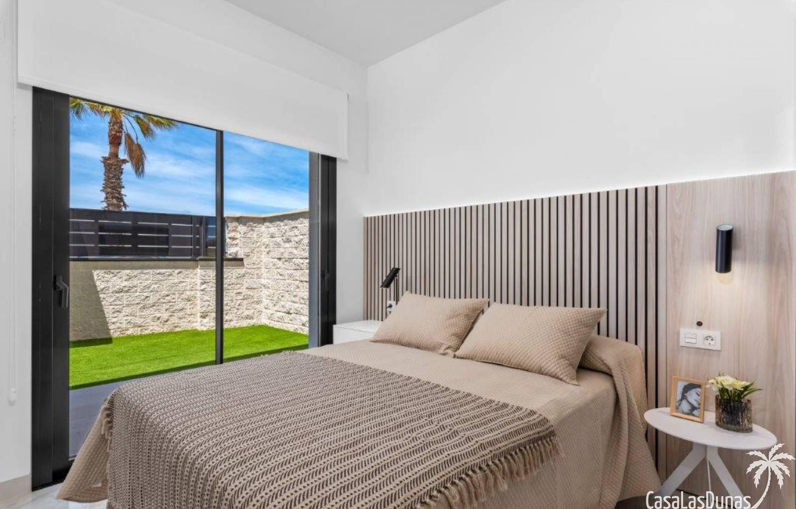 Diese wunderschönen Villen sind mit drei oder vier Schlafzimmern und zwei oder drei Badezimmern erhältlich. Die Sea Villas sind auf großen Privatgrun