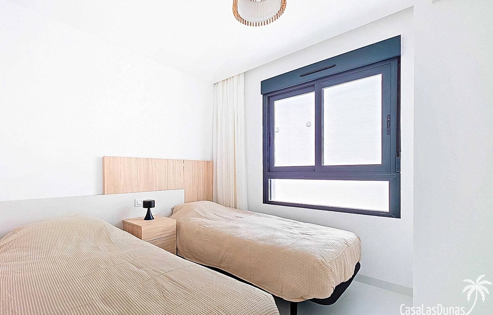 Wir sind stolz, Ihnen dieses prächtige und elegante Anwesen im malerischen Dorf San Miguel de Salinas im Süden der Provinz Alicante anbieten zu könne