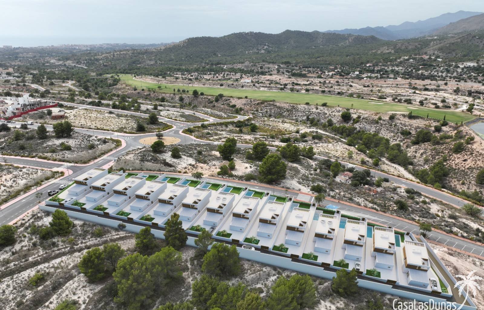 Diese prächtigen modernen Villen mit Blick auf die Bucht von Benidorm werden im lebhaften Viertel Finestrat gebaut. Das Standardhaus verfügt über 3 S