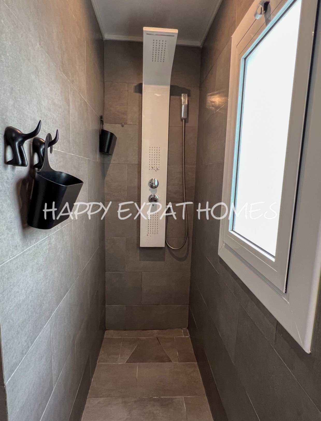 Diese Ein-Zimmer-Wohnung befindet sich an einem unschlagbaren Standort: die Straße Sant Muç ist berühmt dafür, eine exklusive Oase des Friedens in zwe